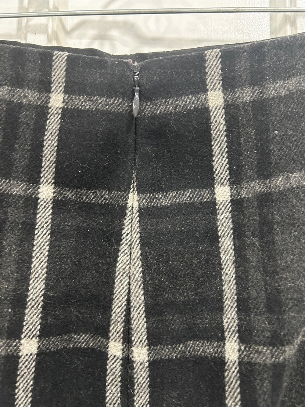 Gap Wool Blend Black Plaid Dark Academia Schoolgirl Mini Skirt - Size 10 - Picture 3 of 6